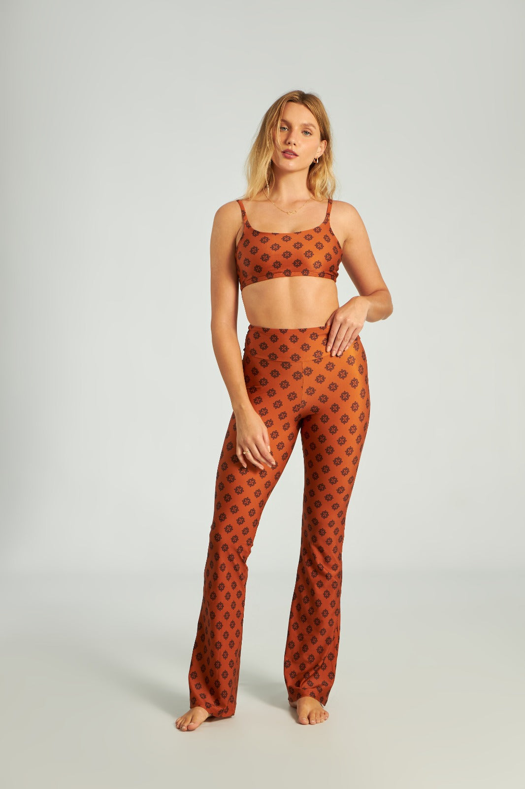 Flare Pants Beehive